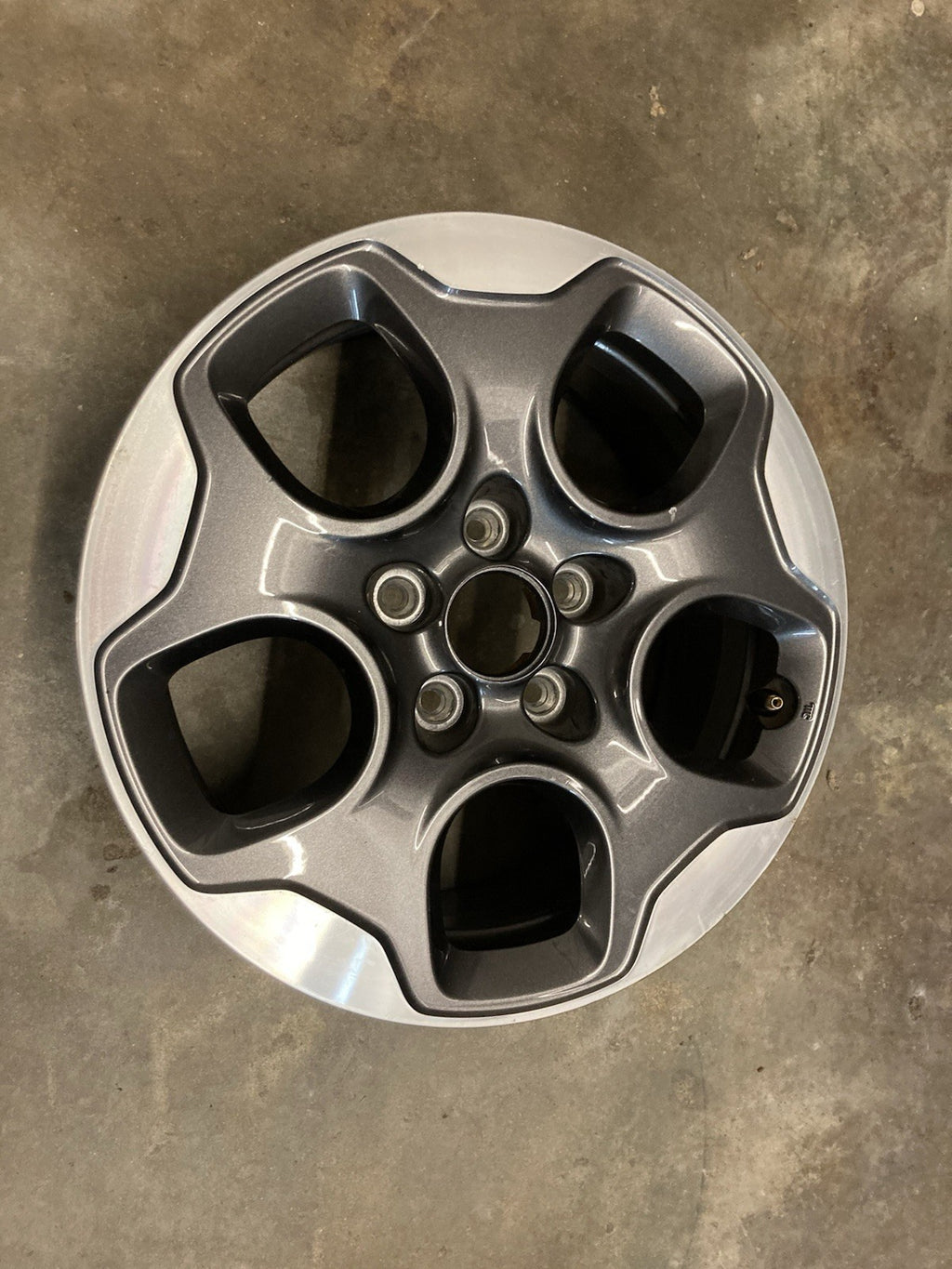 Jeep Renegade 16" OEM Wheel Rim - 2015 2016 2017 2018